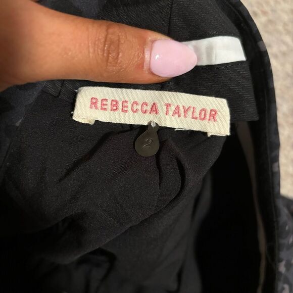 Rebecca Taylor Black Leopard Printed Shorts Eyelet Trim- Size 2 - Picture 4 of 8